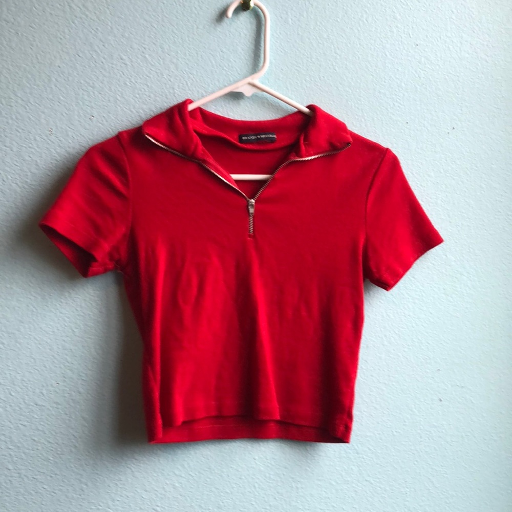 RED BRANDY MELVILLE TEE